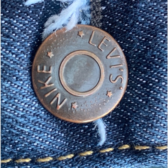 NIKE X Levi’s Slim Straight Legged Jeans 26X29 - Picture 6 of 6